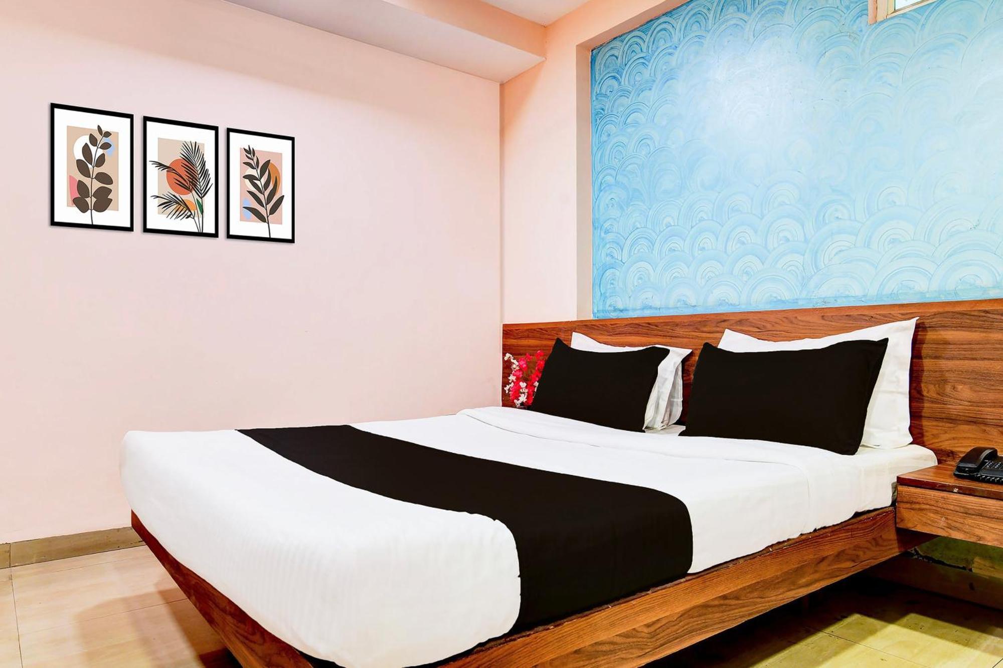 Hotel O Svl Inn Индаур Экстерьер фото
