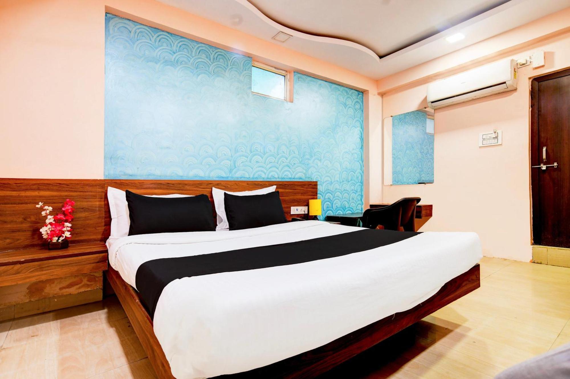 Hotel O Svl Inn Индаур Экстерьер фото